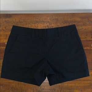Ann Taylor Loft black shorts size 2 NWT